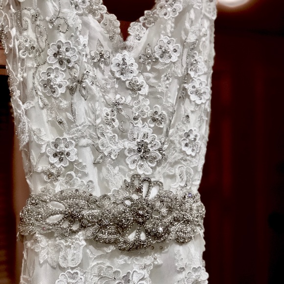 Wedding Gown NWT - Picture 3 of 8